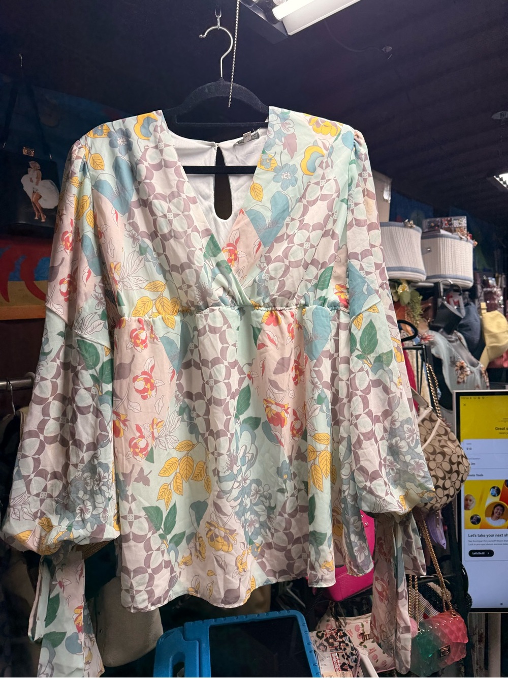 Boho Floral V-Neck Tunic Top in Pastel Multi